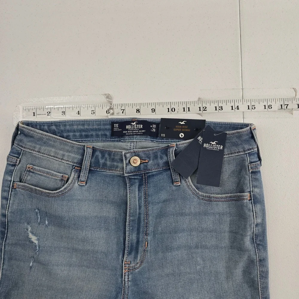 Hollister High-Rise Super Skinny Distressed‎ Jeans W30 L26 Light Wash Denim